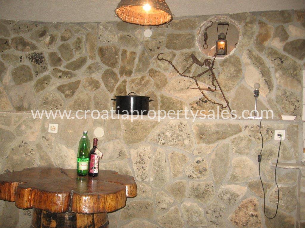Dom Na predaj -  Rogoznica