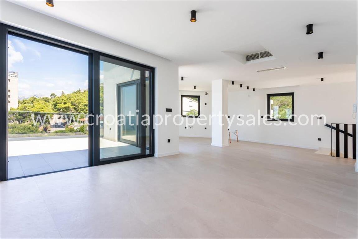 House For sale -  Makarska