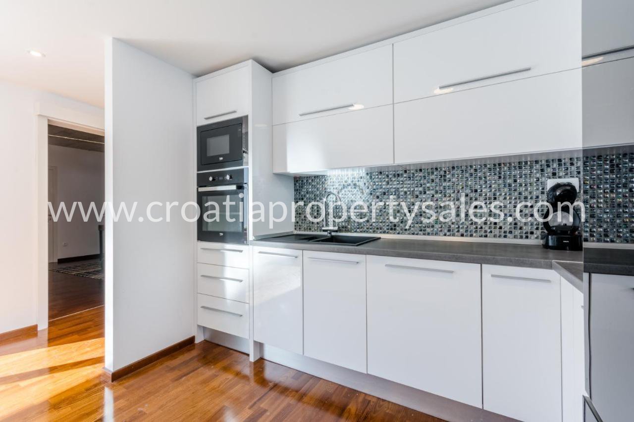 Haus Zu verkaufen - Brac - foto 3/9