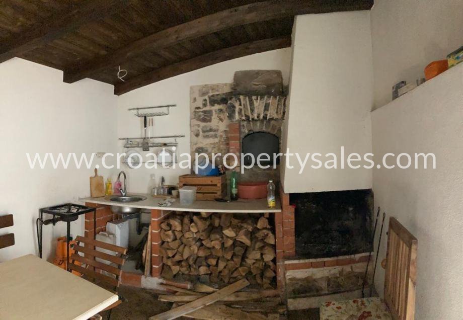 House For sale -  Vis
