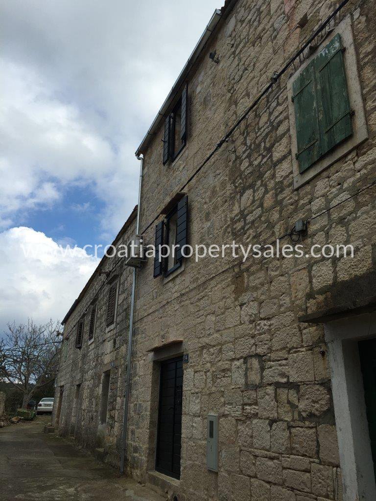 House For sale -  Vis