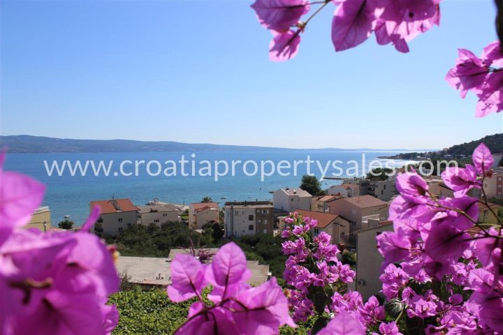 Dům na prodej 650 m² – Omis