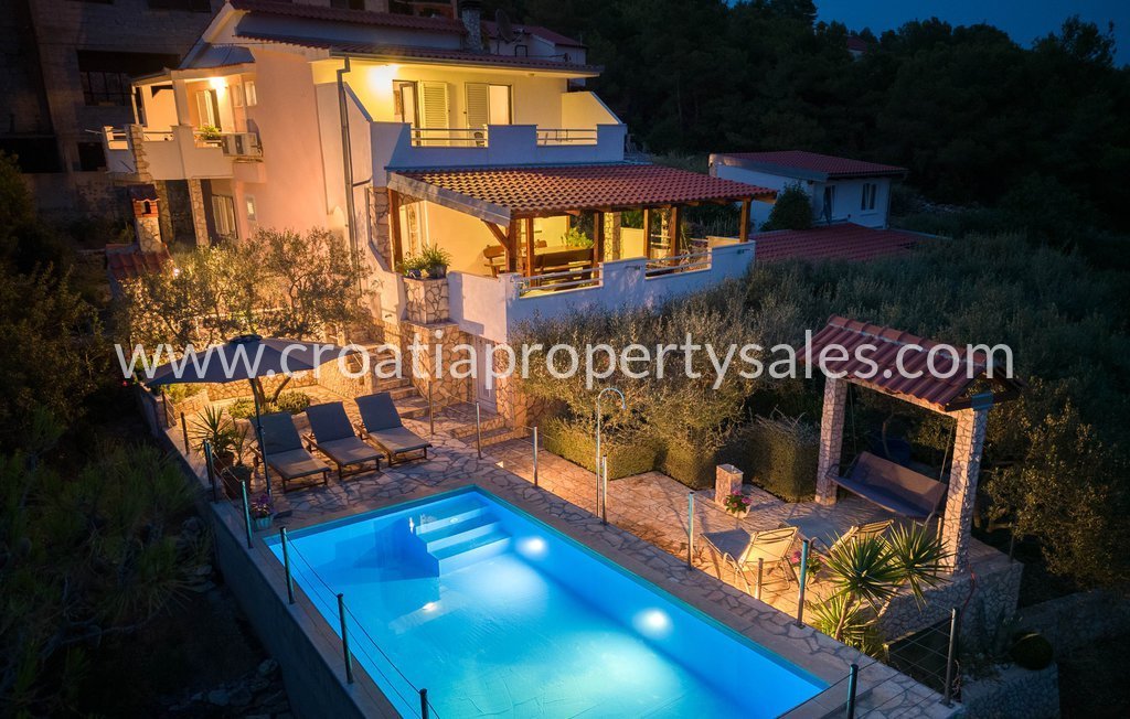 House For sale - Vis - foto 1/12
