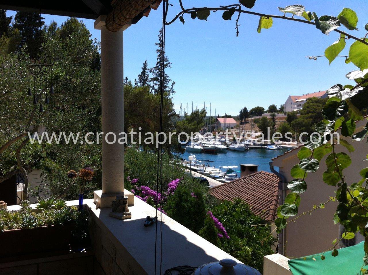 Casa In vendita - Brac - foto 1/11