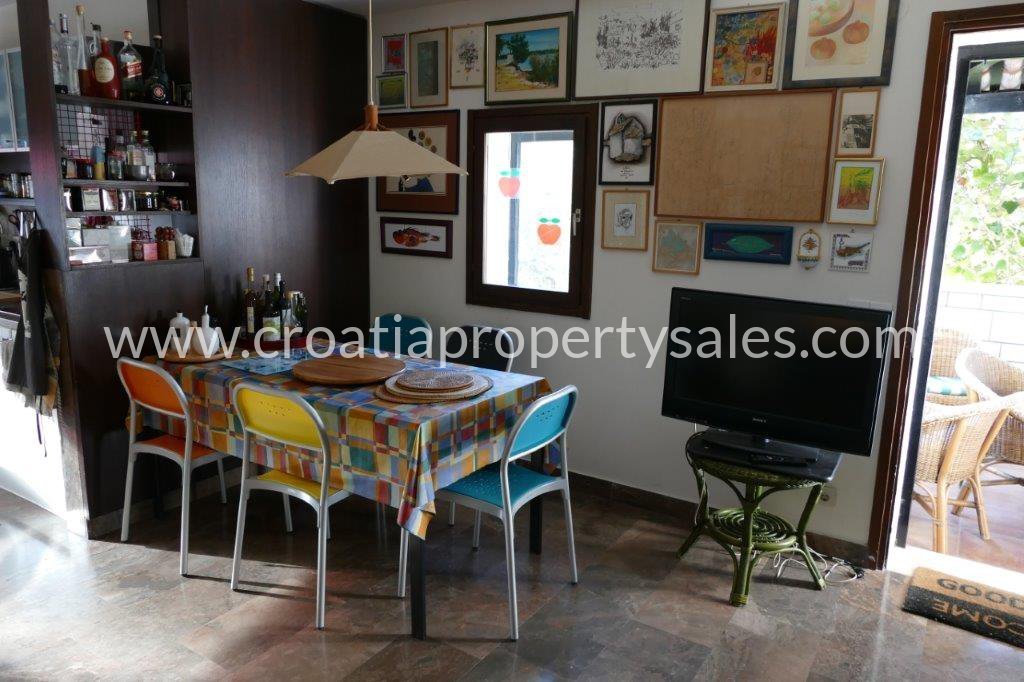 Casa In vendita -  Brac