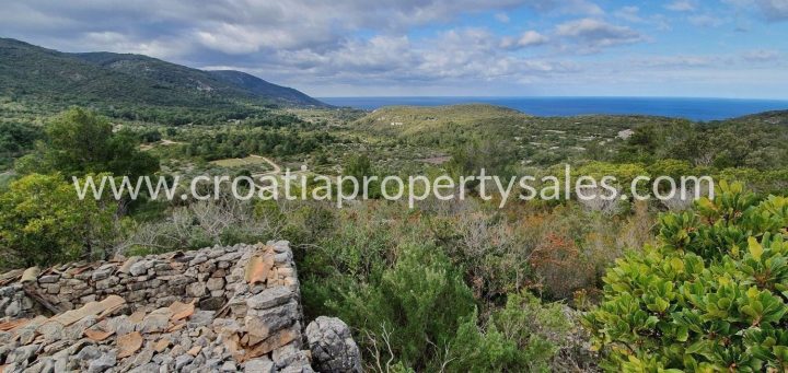 Pozemek na prodej 22232 m² – Vis