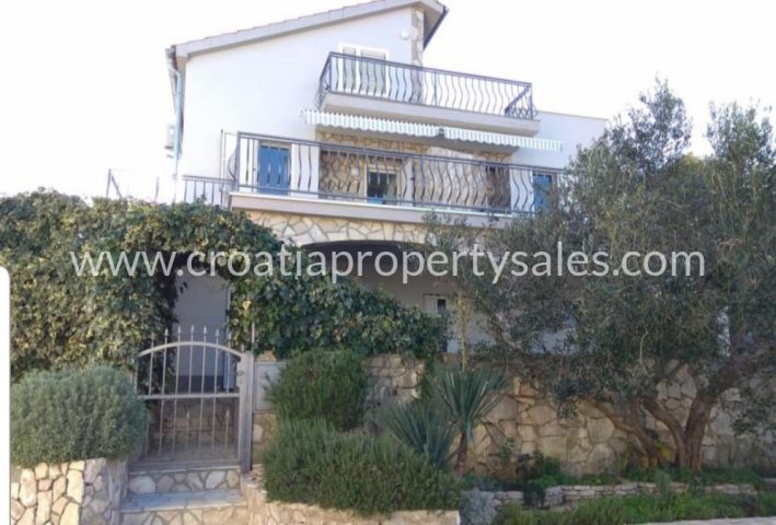 House For sale - Splitsko-dalmatinska šolta - foto 3/13