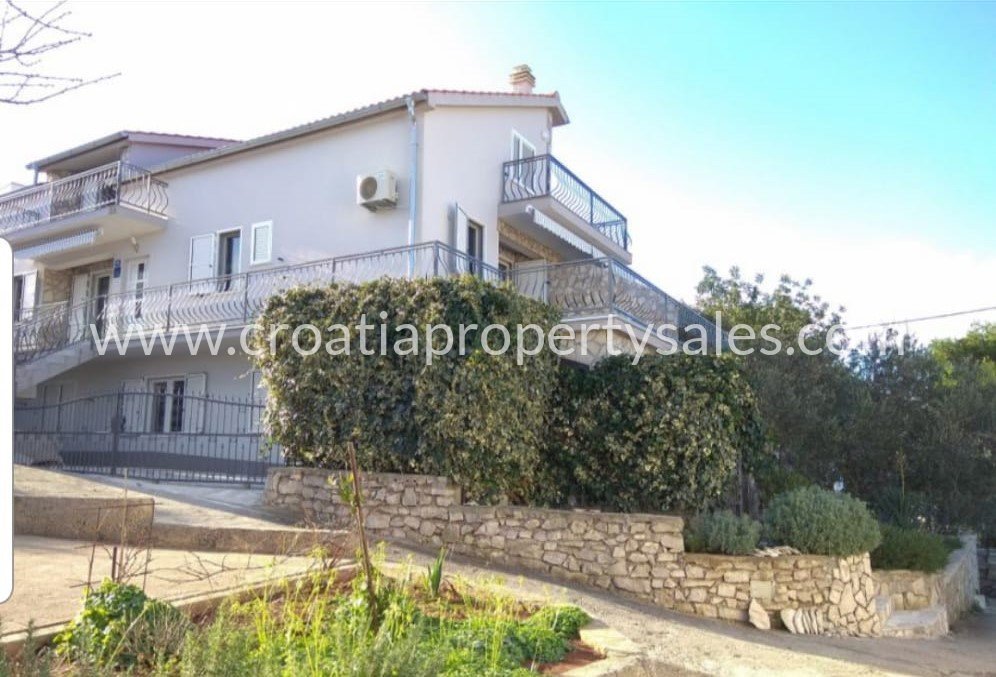 House For sale - Splitsko-dalmatinska Šolta