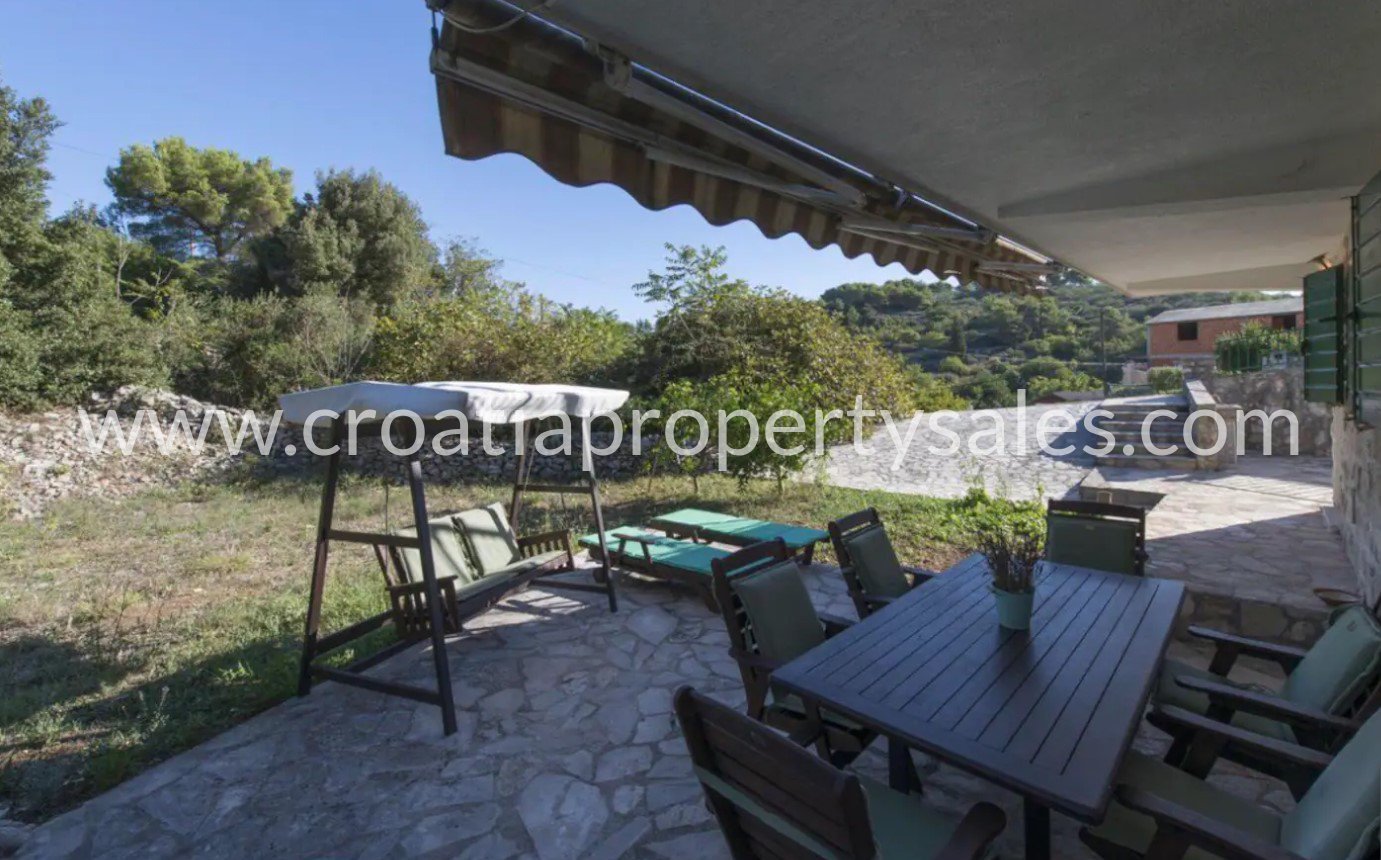 House For sale -  Solta