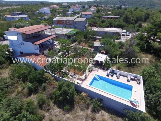Casa in vendita 300 m² – Primosten