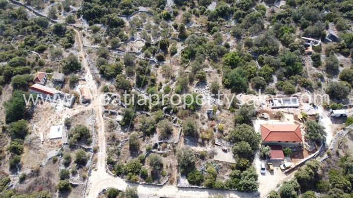 Parcela na predaj 2339 m² – Trogir/Ciovo