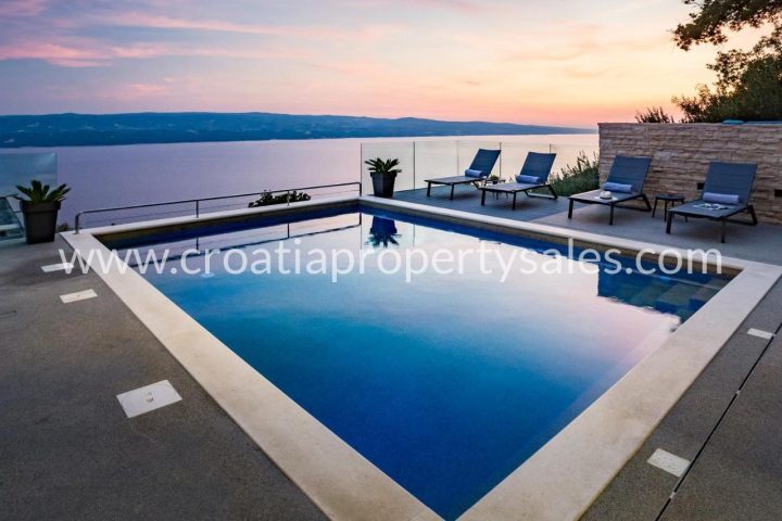 Dům na prodej 350 m² – Omis
