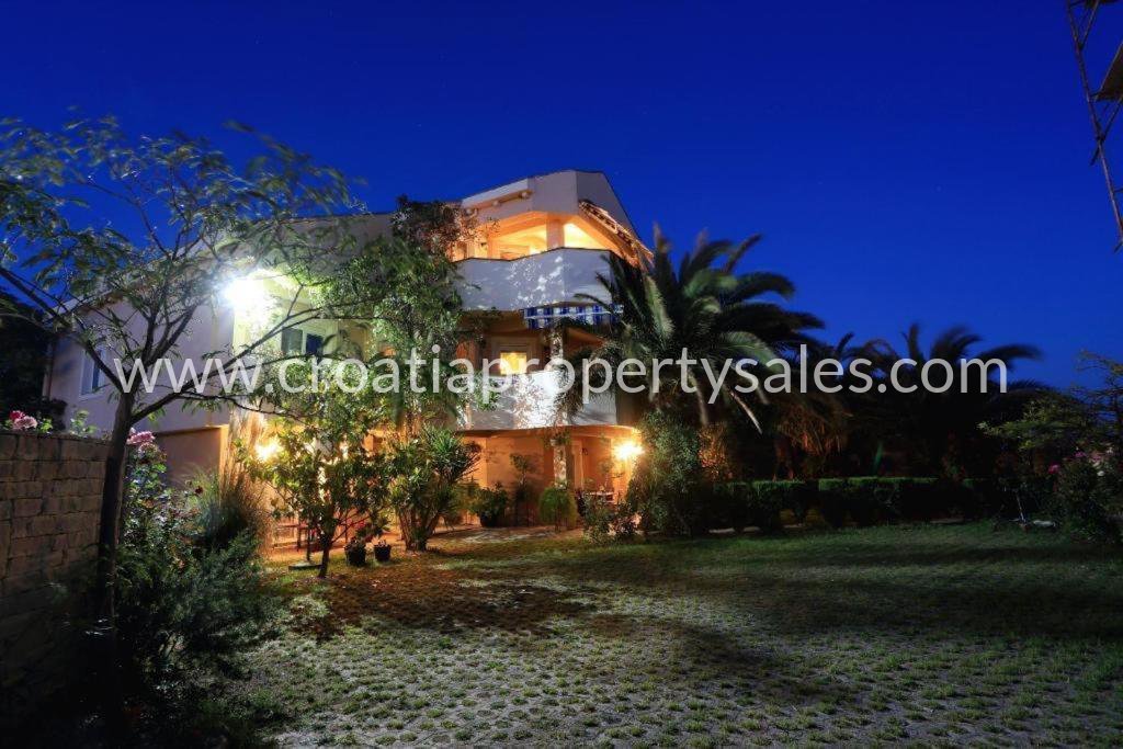 Casa In vendita - Zadarska Zadar