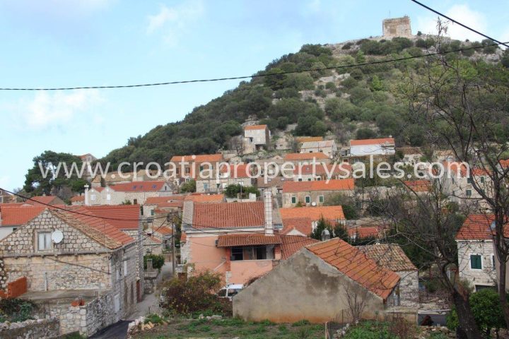Casa in vendita 159 m² – Lastovo