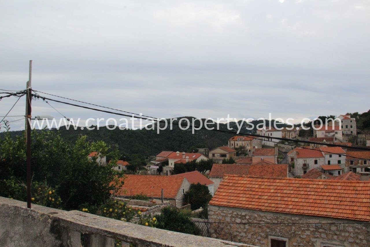 Kuća Na prodaju -  Lastovo