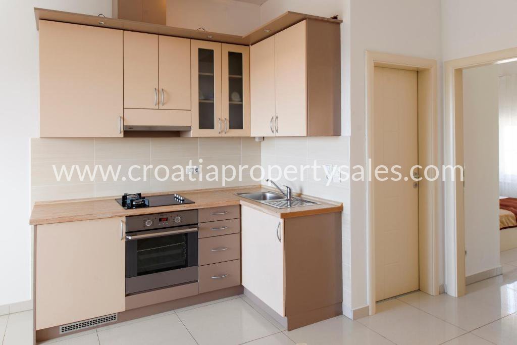 Casa In vendita - Rogoznica - foto 4/9