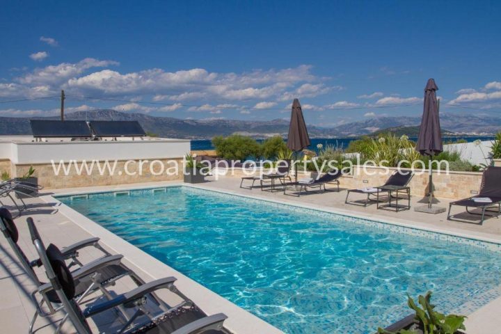 Hiša na predaj 100 m² – Trogir/Ciovo