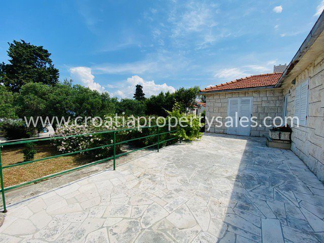 Dom na predaj 240 m² – Brac