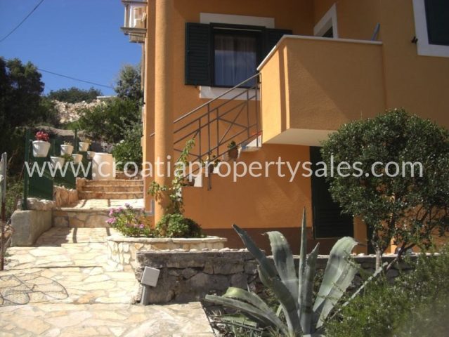 House For sale - Splitsko-dalmatinska šolta - foto 2/7