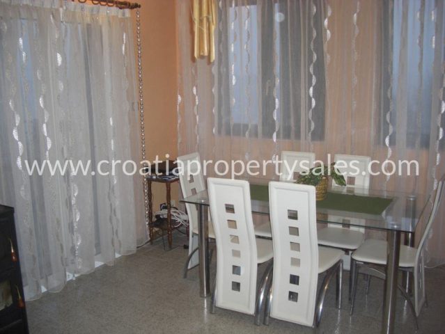 House For sale - Splitsko-dalmatinska šolta - foto 3/7
