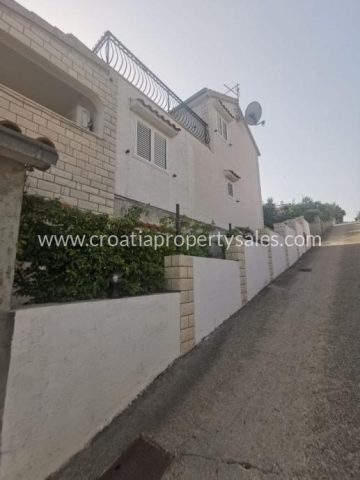 House For sale - Splitsko-dalmatinska šolta - foto 5/12