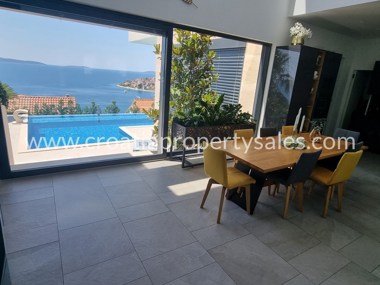 Casa In vendita -  Trogir/Ciovo