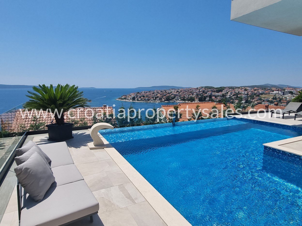 Casa In vendita -  Trogir/Ciovo