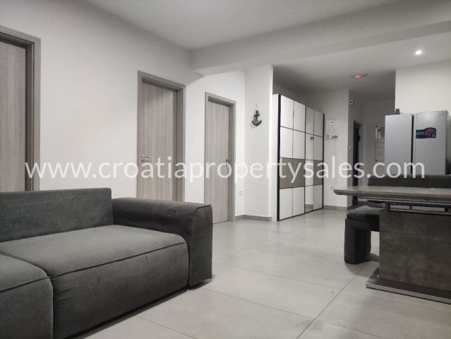Haus Zu verkaufen - Splitsko-dalmatinska Split - foto 5/12