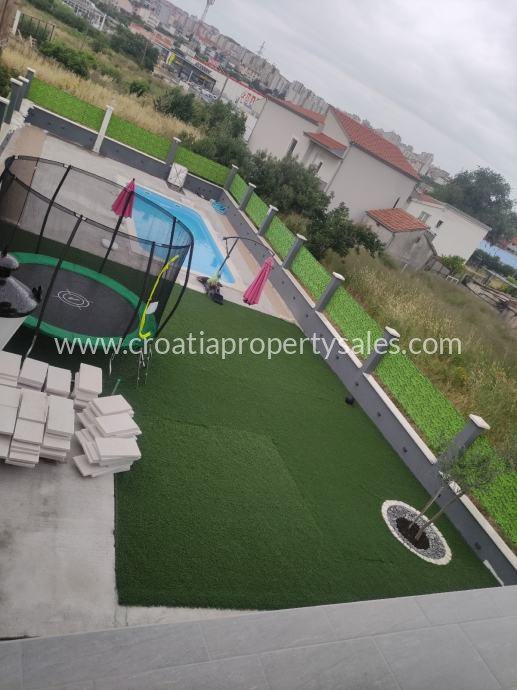 Haus Zu verkaufen - Splitsko-dalmatinska Split - foto 3/12