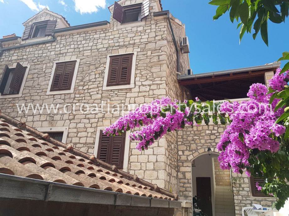 Kuća Na prodaju - Brac - foto 2/13