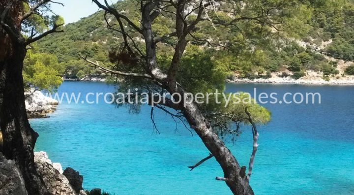 Terreno in vendita 640 m² – Lastovo