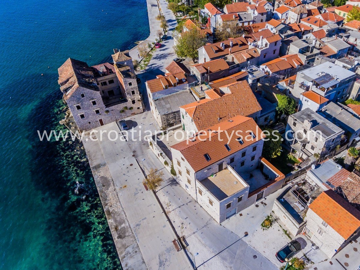 Casa In vendita - Kastela - foto 1/9