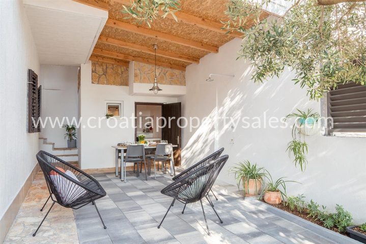House For sale - Splitsko-dalmatinska Omiš - foto 3/9