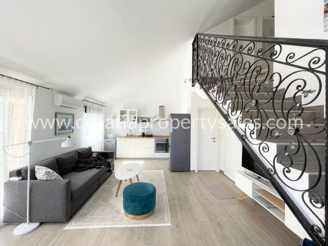 Flat For sale - Splitsko-dalmatinska šolta - foto 2/14