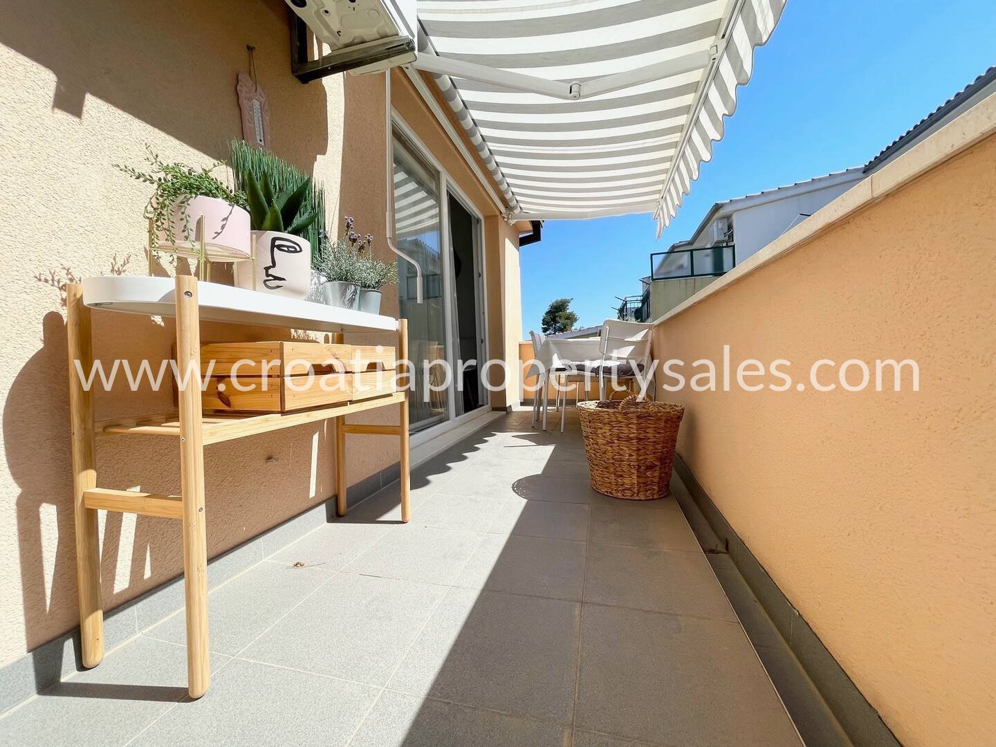 Apartma Naprodaj - Splitsko-dalmatinska Šolta