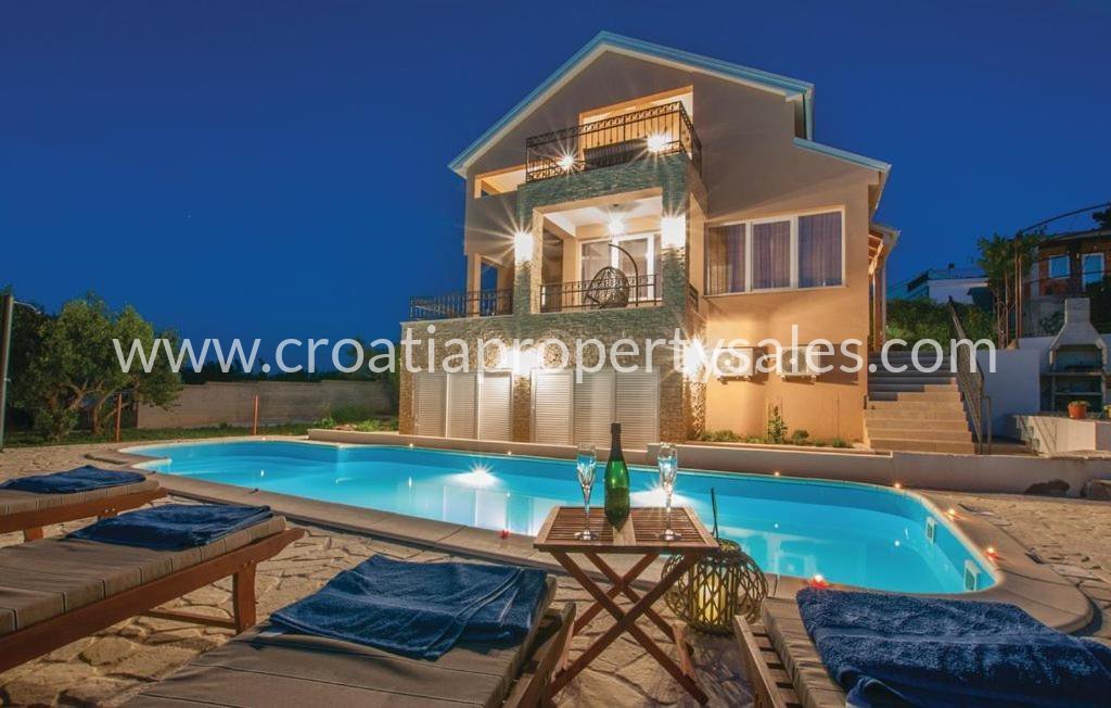 House For sale Murter
