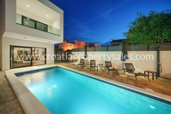 House for sale 160 m² – Sibenik