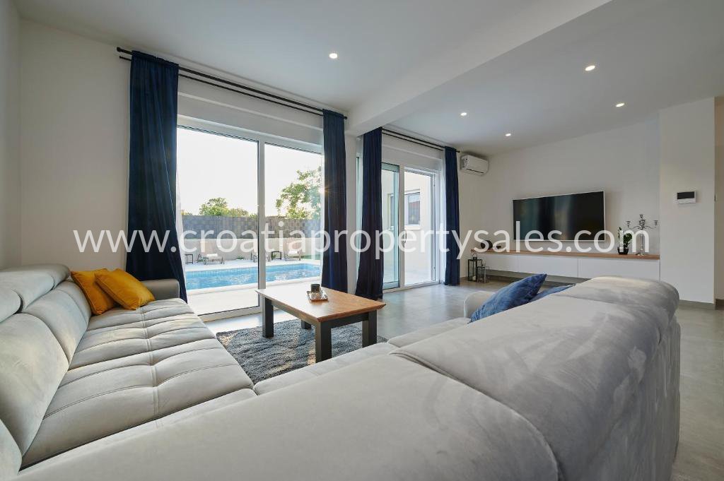 Casa In vendita -  Kastela