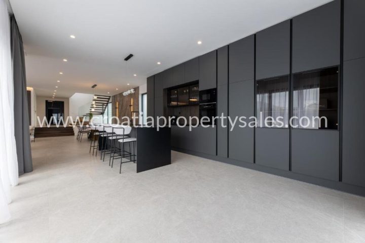 House For sale - Splitsko-dalmatinska Kaštela - foto 5/10