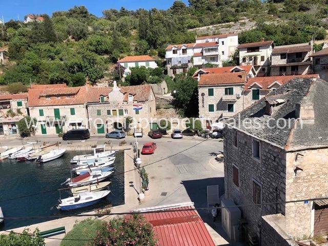 House For sale - Splitsko-dalmatinska šolta - foto 2/6