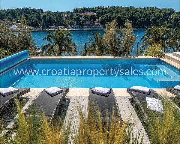 House for sale 189 m² – Brac