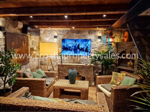 Haus Zu verkaufen - Kastela - foto 1/11