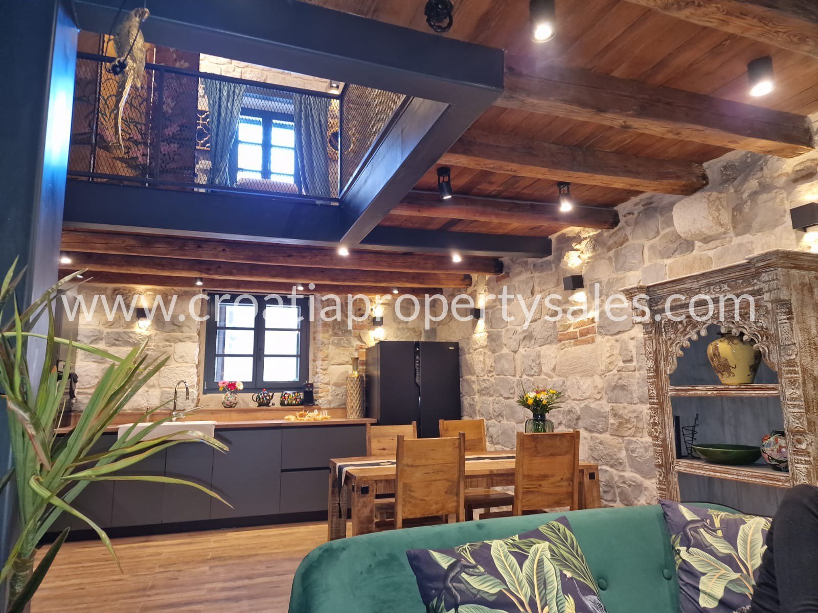 Haus Zu verkaufen -  Kastela