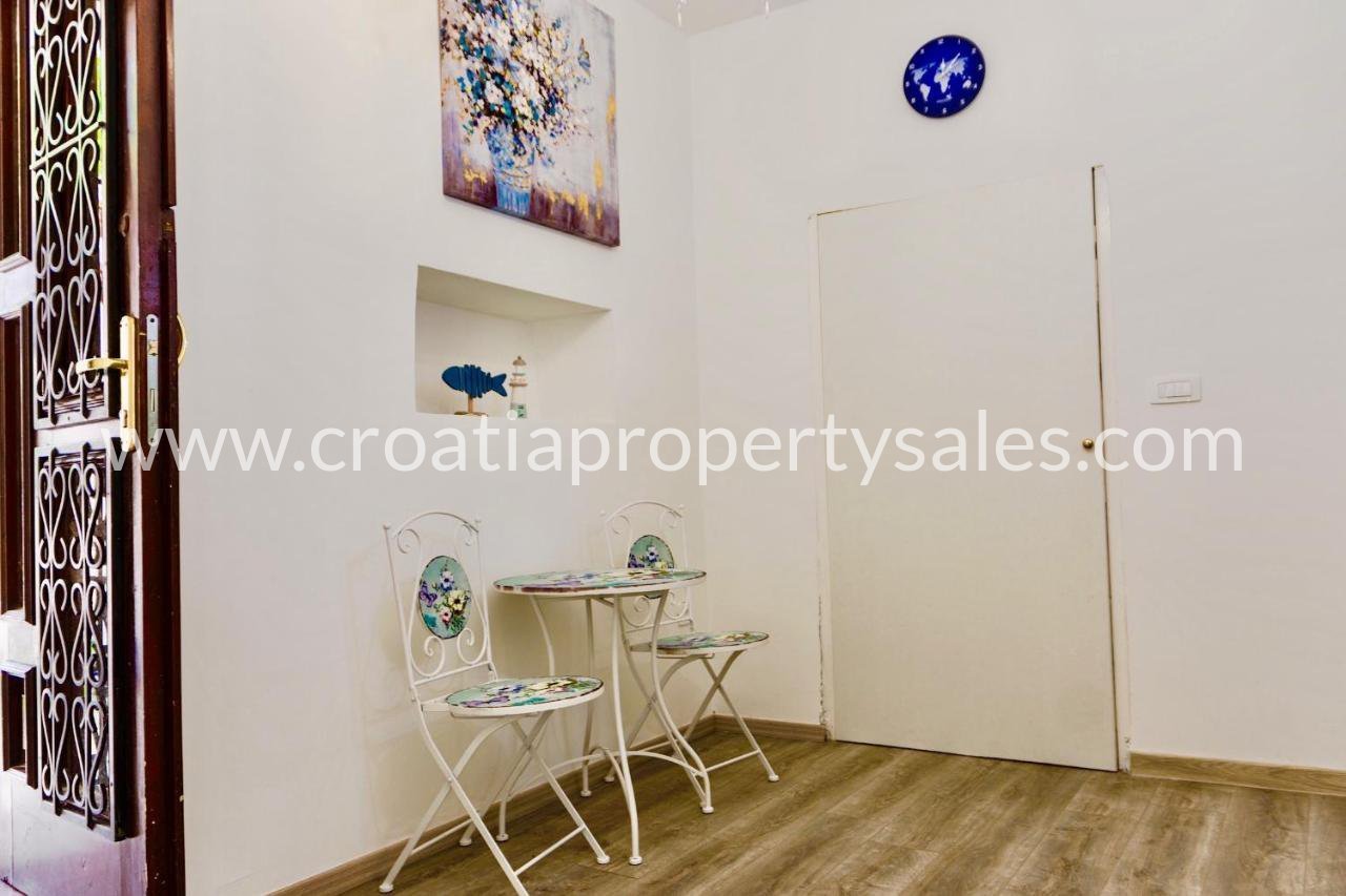 House For sale - Splitsko-dalmatinska Split - foto 4/17