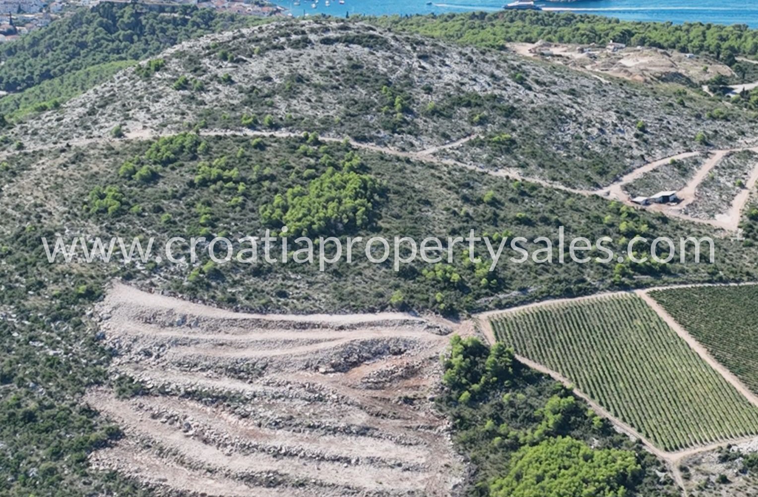 Pozemok Na predaj -  Hvar