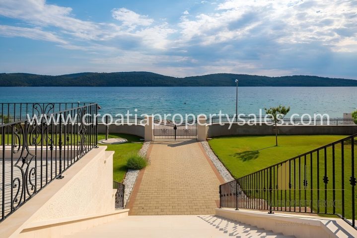 Kuća Na prodaju - šibensko-kninska šibenik - foto 5/15