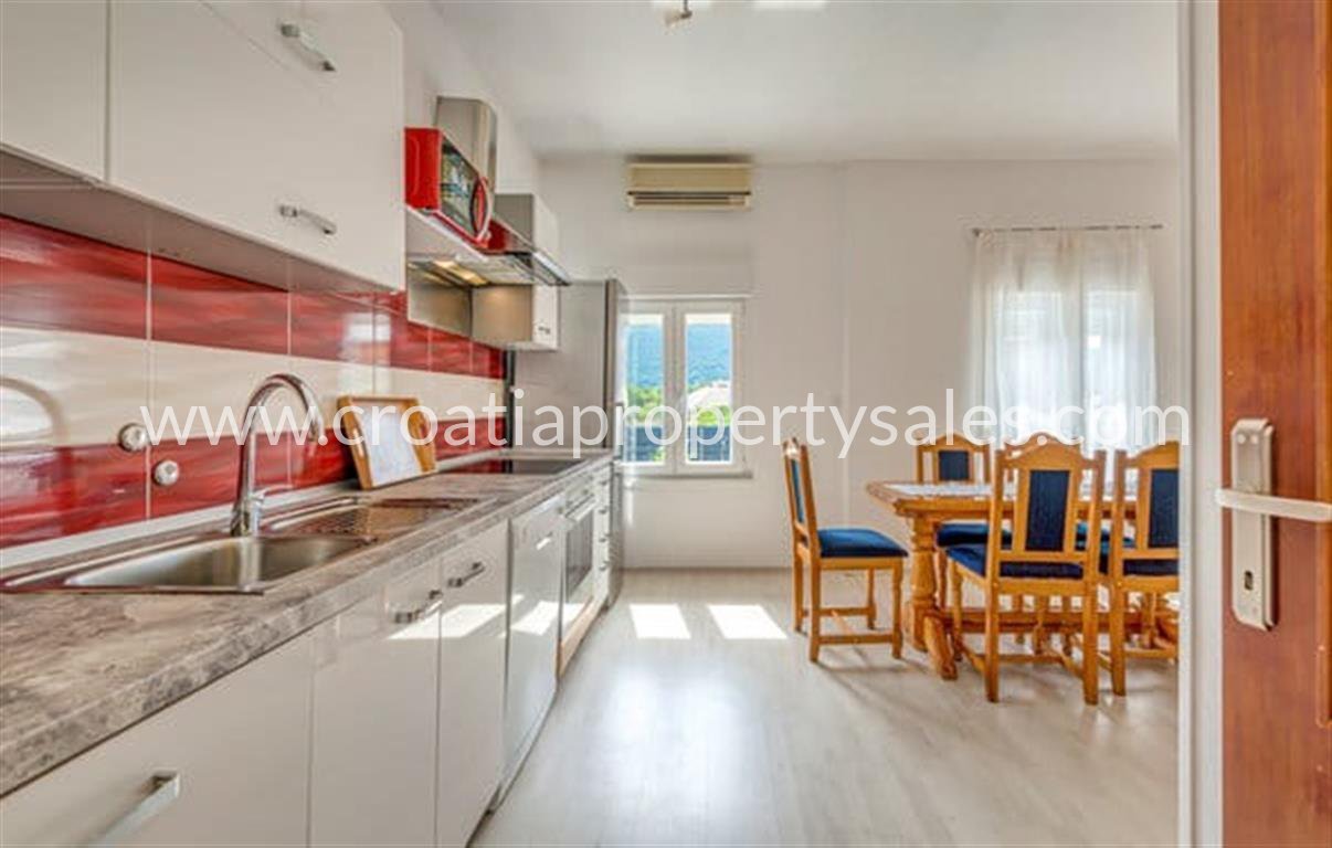 Maison À vendre -  Omis