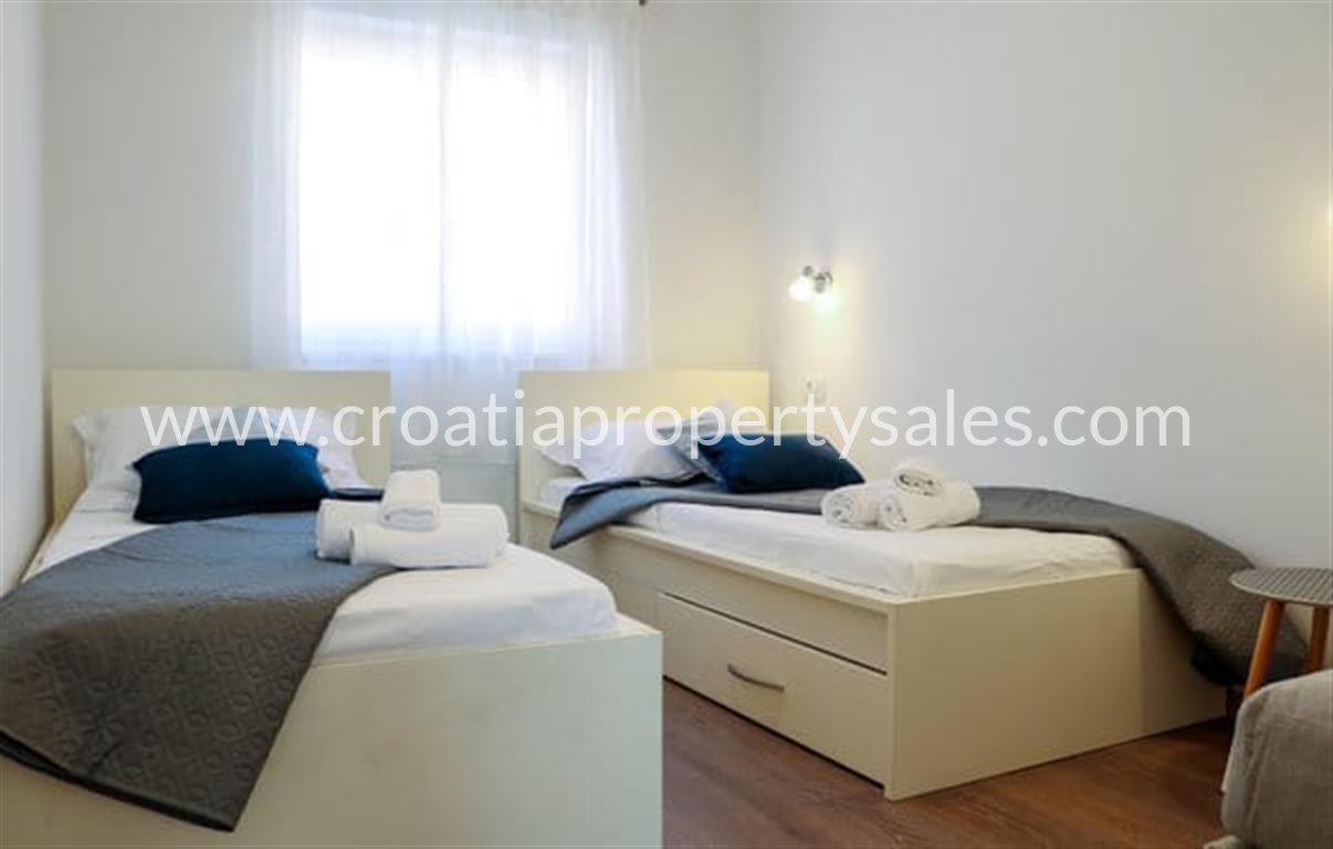 Maison À vendre -  Omis