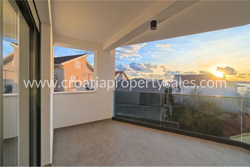 Appartement À vendre - Bjelovarsko-bilogorska Sibenik - foto 1/12
