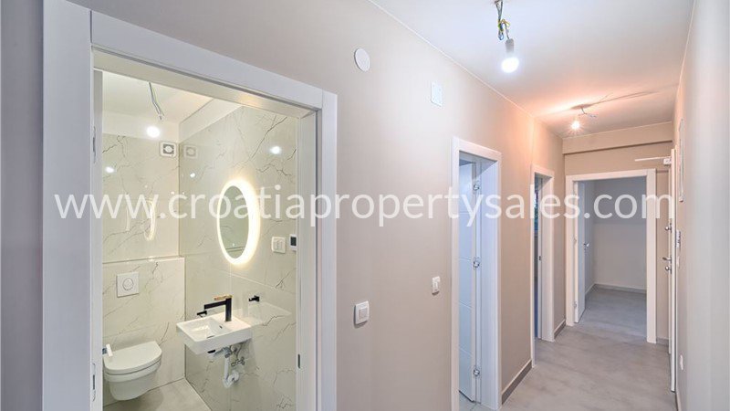 Appartement À vendre - Bjelovarsko-bilogorska Sibenik